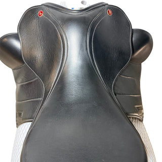 Albion Fabrento Monoflap Dressage Black 17.5" MW 6 | Saddles Direct