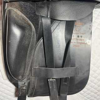 Albion K2 ADJUSTA Dressage Black 16.5" W 7 | Saddles Direct