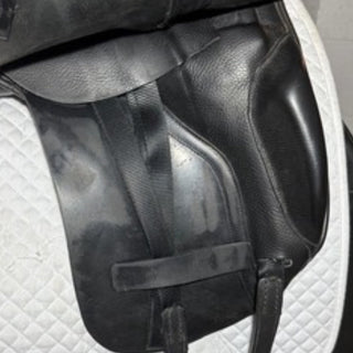 Albion K2 Adjusta Legend Dressage Black 17" MW 6 | Saddles Direct