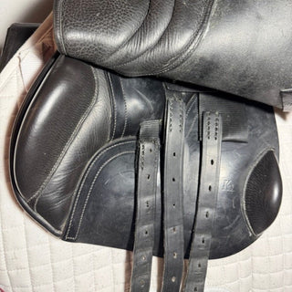 Albion K2 ADJUSTA Legend Jump Black 16.5" MW 7 | Saddles Direct