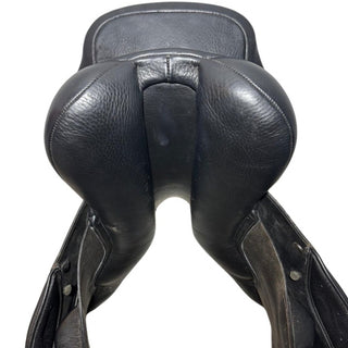 Albion K2 ADJUSTA Legend Jump Black 17" MW 9 | Saddles Direct