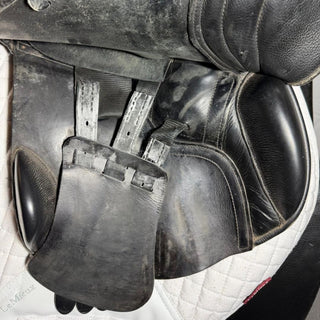 Albion K2 ADJUSTA Legend Jump Black 17" MW 8 | Saddles Direct