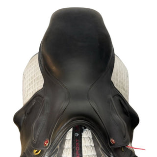 Albion Kontact Lite Jump Black 17.5" MW 4 | Saddles Direct