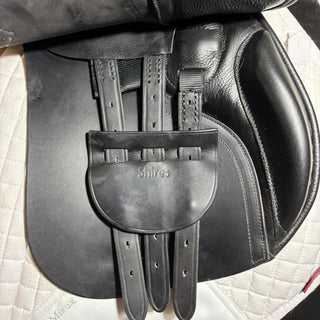 Albion Legend ADJUSTA K2 GP Black 17.5" W 8 | Saddles Direct