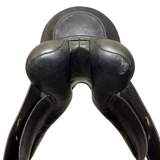 Albion SLK Dressage Black 17" W 9 | Saddles Direct