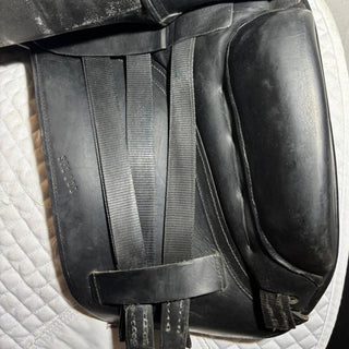 Albion SLK LH NS Dressage Black 17.5" MW 8 | Saddles Direct