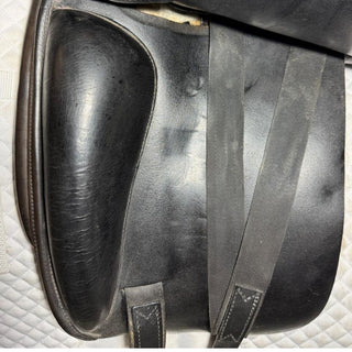 Amerigo Cervia Dressage Black 17.5" +1.5 MW 7 | Saddles Direct