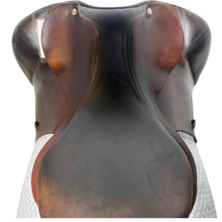 Amerigo Classic Pinerolo Dressage Brown 17"MW/W +2 6 | Saddles Direct