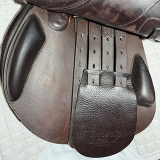 Amerigo DJ Dual Flap Jump Brown 18"+2 W 7 | Saddles Direct