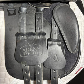 Arena All Purpose COB/WIDE GP Black 16.5" ADJ 8 | Saddles Direct