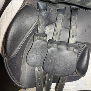 Arena All Purpose GP Black 16.5" ADJ 7 | Saddles Direct
