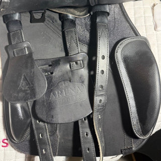 Arena All Purpose GP Black 17" ADJ 8 | Saddles Direct