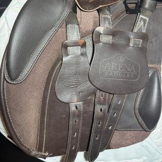Arena All Purpose GP Brown 17.5" ADJ 7 | Saddles Direct