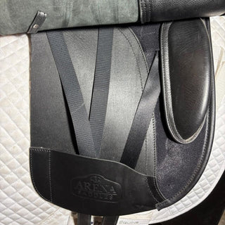 Arena Dressage Black 16.5" ADJ 8 | Saddles Direct