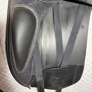 Arena Dual flap Dressage Black 17" ADJ 7 | Saddles Direct