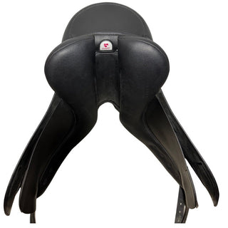 Arena Dual Flap Dressage Black 17.5" ADJ 9 | Saddles Direct