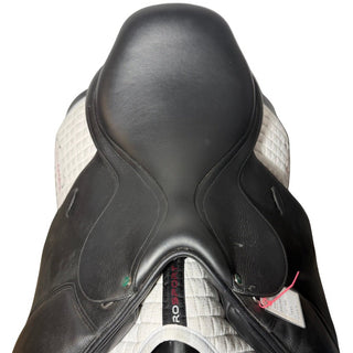 Arena Dual Flap Jump Black 17" ADJ 4 | Saddles Direct