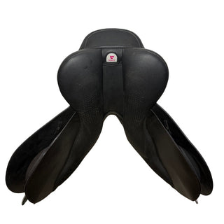 Arena Dual Flap Jump Black 17" ADJ 9 | Saddles Direct