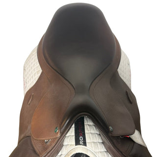 Arena Dual Flap Jump Brown 17" ADJ 4 | Saddles Direct