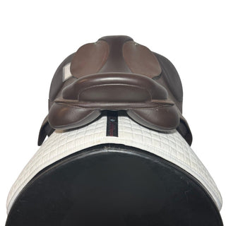 Arena Dual Flap Jump Brown 17" ADJ 5 | Saddles Direct