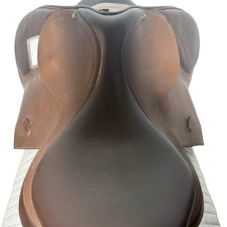 Arena Dual Flap Jump Brown 17" ADJ 6 | Saddles Direct