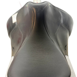 Arena High Wither Dressage Black 17.5" ADJ 6 | Saddles Direct