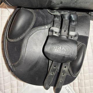 Arena Jump Black 16.5" ADJ 6 | Saddles Direct