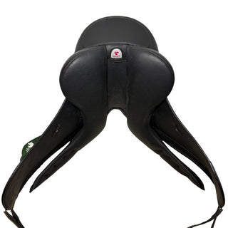 Arena Monoflap Dressage Black 17.5" ADJ 7 | Saddles Direct