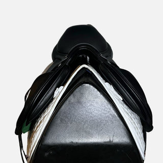 Arena Monoflap Jump Black 17" ADJ 4 | Saddles Direct