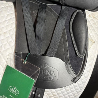 Arena Pony Dressage *New* Black 16" ADJ 8 | Saddles Direct