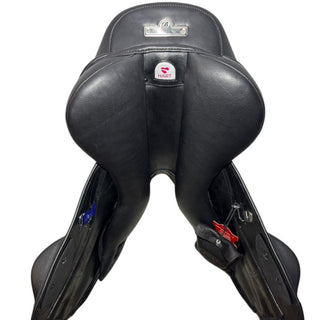Bates Advanta Monoflap Event Jump Black 17" ADJ 7 | Saddles Direct