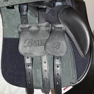 Bates All Purpose GP Heritage Black 17" ADJ 8 | Saddles Direct