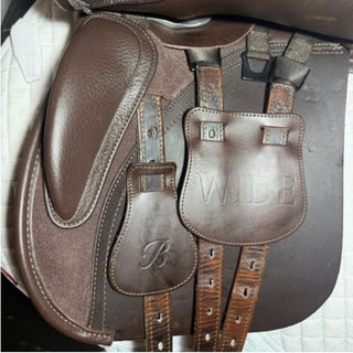 Bates All Purpose GP Wide/Cob Heritage Leather Brown 17" ADJ 7 | Saddles Direct