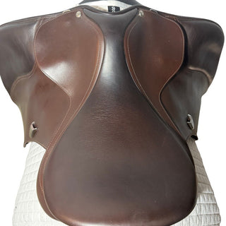 Bates All Purpose GP Wide/Cob Heritage Leather Brown 17" ADJ 6 | Saddles Direct