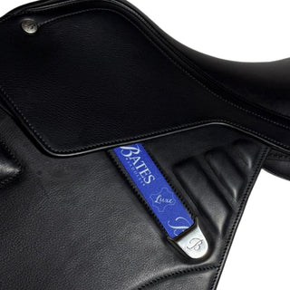 Bates Apex Jump Black 16.5" ADJ 3 | Saddles Direct