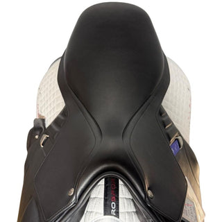 Bates Apex Jump Black 17" ADJ 5 | Saddles Direct