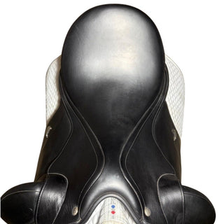 Bates Artiste Monoflap Dressage Black 17" ADJ Size 1 4 | Saddles Direct
