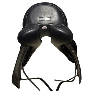 Bates Artiste Monoflap Dressage Black 17" ADJ Size 1 7 | Saddles Direct