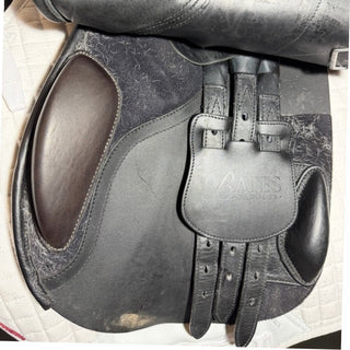 Bates Caprilli Close Contact Jump Opulence Leather Black 18" ADJ 7 | Saddles Direct