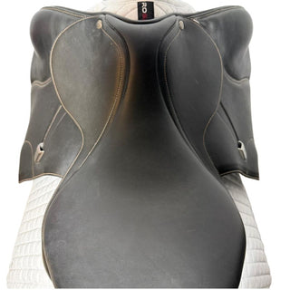 Bates Caprilli Deep Seat Jump Black 16.5" ADJ 6 | Saddles Direct