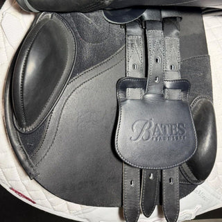 Bates Caprilli Deep Seat Jump Black 16.5" ADJ 7 | Saddles Direct