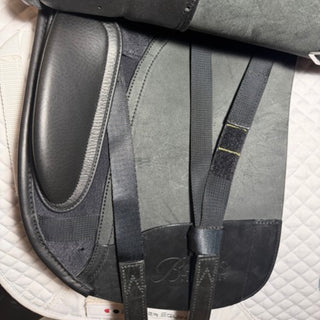 Bates Dressage Heritage Leather Black 17" ADJ 7 | Saddles Direct