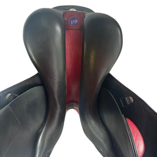 Black Bates Victrix Jump Black & Red 17" ADJ 7 - Saddles Direct