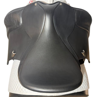 Bates Wide/Cob Dressage Heritage Leather Black 17.5" ADJ 6 | Saddles Direct