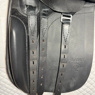 Black Country Classic Show Black 17" XW 7 | Saddles Direct