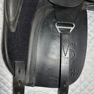 Black Country Dante Dressage Black 15.5" MW 5 | Saddles Direct