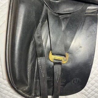 Black Country Eloquence *Classic Tree* Dressage Black 17.5" M 7 | Saddles Direct