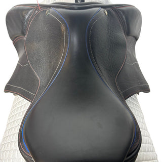 Black Country Etienne Jump Black 16.5" W 6 | Saddles Direct