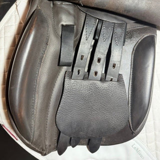 Black Country Event GP Brown 17" MW 7 | Saddles Direct