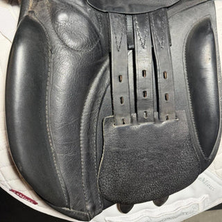 Black Country Event GP Classic Tree Brown 18" W 7 | Saddles Direct